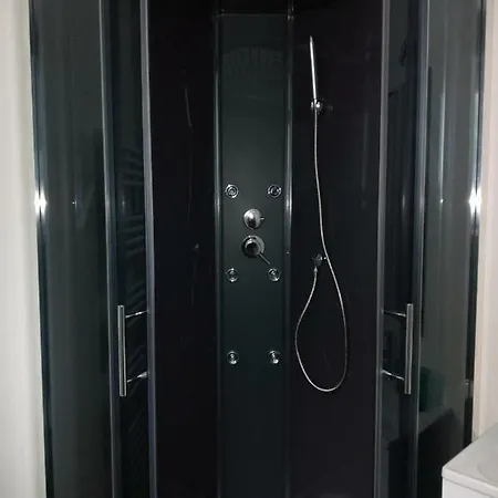 Le Valentin Apartment